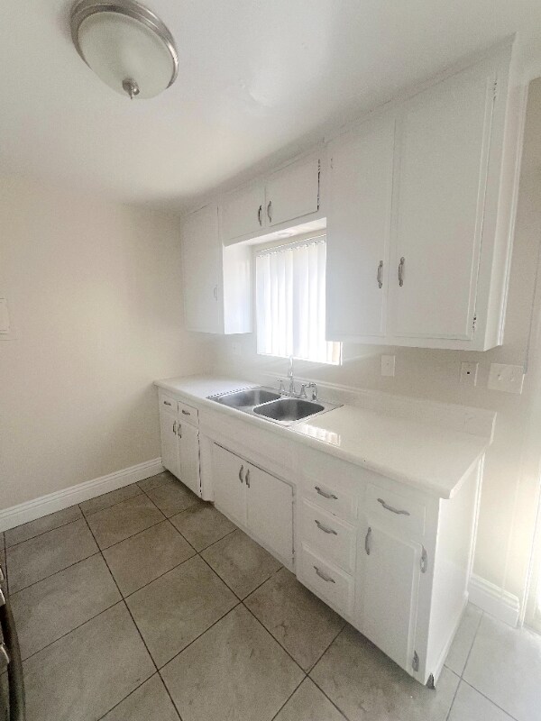 Building Photo - 587 Silverwood Ave