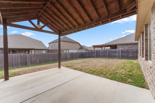 Building Photo - 6621 Hall of Fame Blvd