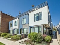 Building Photo - New 2BR/2BA Townhouse In RiNo!!!!!!