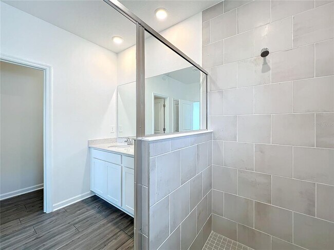 Building Photo - 4726 SW 83rd Lp