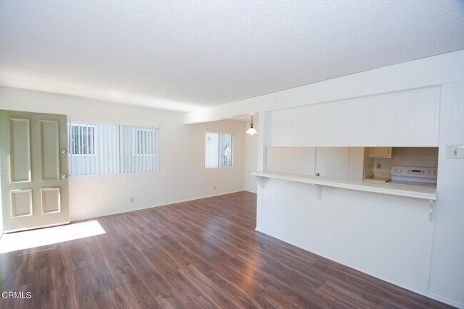 Building Photo - 1202 Portola Rd