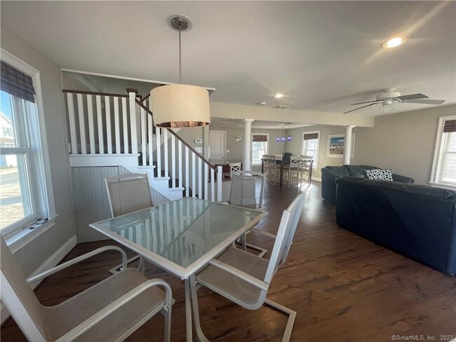 Building Photo - 21 Seaside Ln