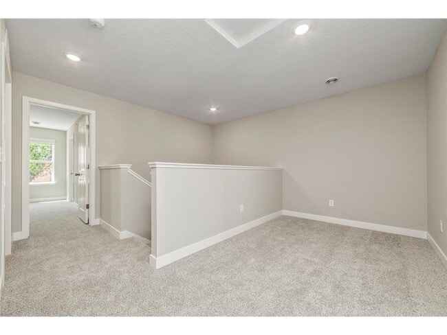 Building Photo - 12709 Ashbury Dr