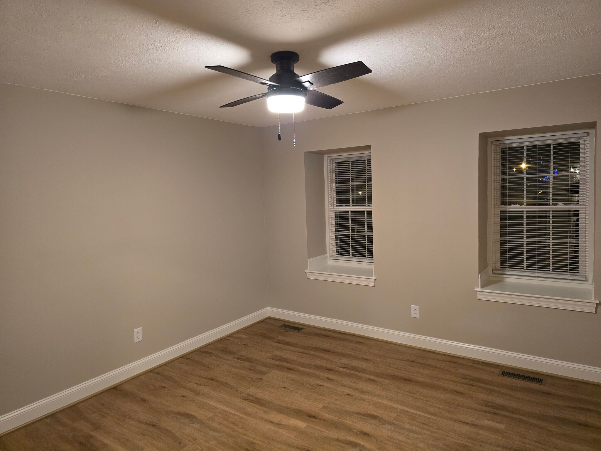 Building Photo - 8108 Timberlake Rd