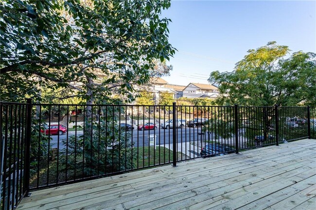 Building Photo - 2509 Del Curto Rd