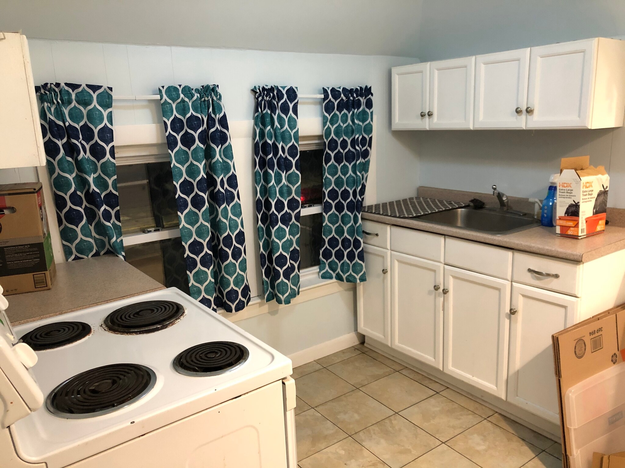 Kitchen - 40 Walpole St