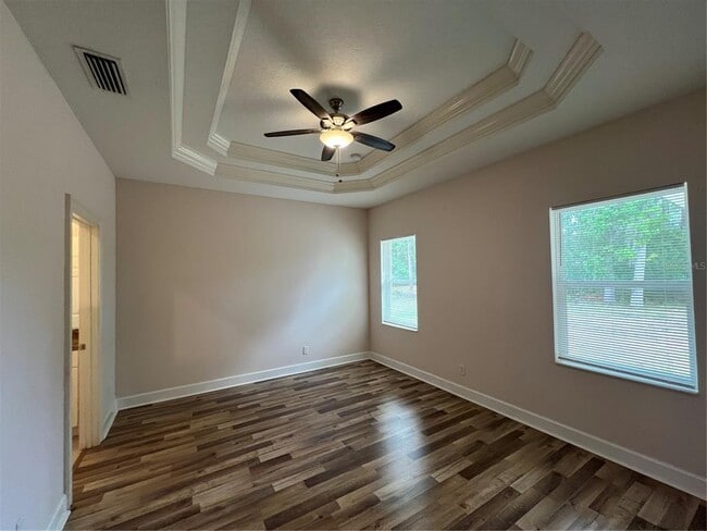 Building Photo - 18 Porter Ln