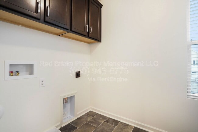 Building Photo - 162 Aspire Cir