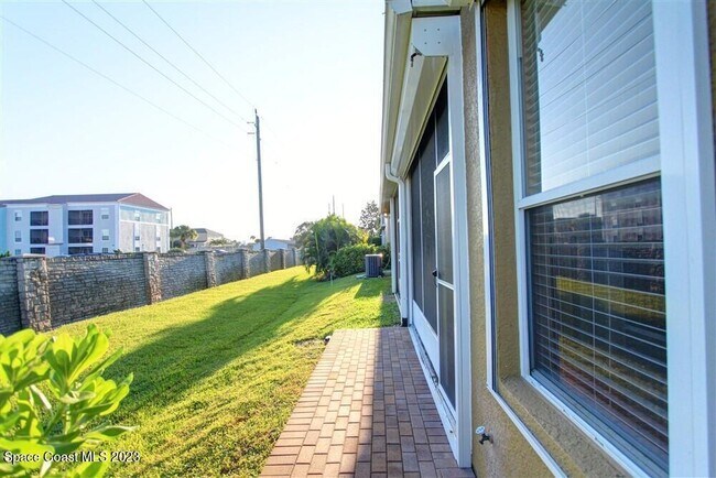 Building Photo - 264 Intrepid Way