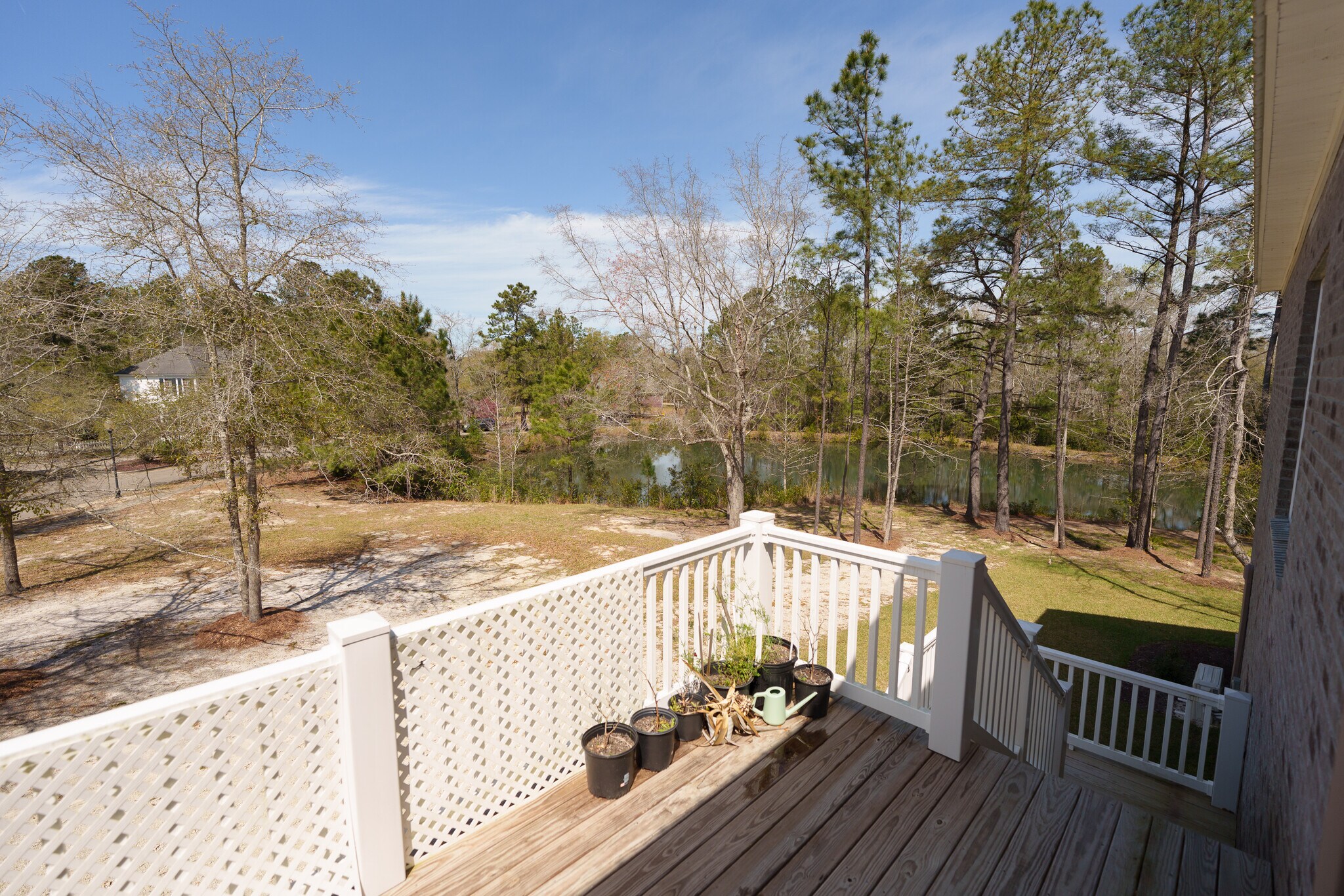 Building Photo - 60 Madison Dr