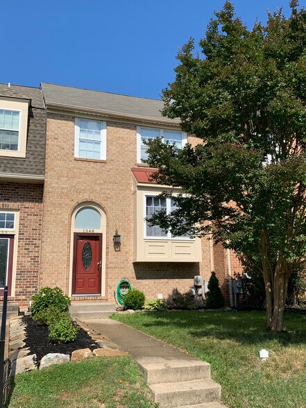 Primary Photo - 1348 Cox Cove Ct
