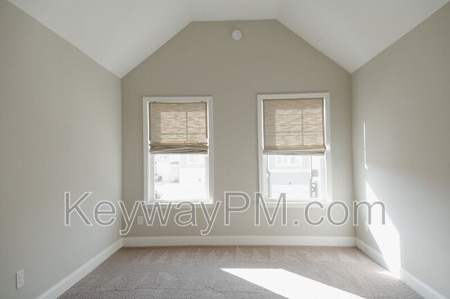 Building Photo - 124 Canton Park Ave