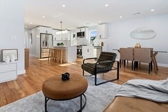 Building Photo - 322-324 Pearl St