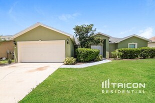 Building Photo - 1523 Merrimack Pkwy