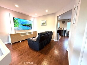 Building Photo - 13018 Sycamore Village Dr