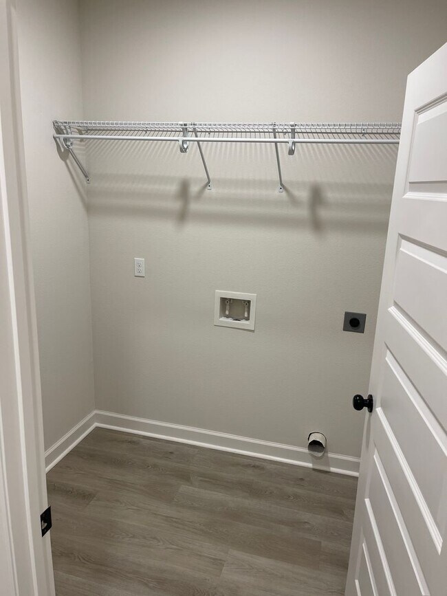 Building Photo - Beautiful New Construction Home