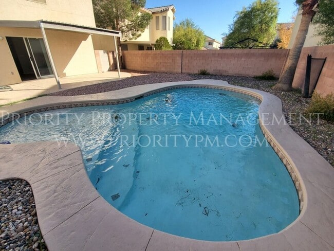 Building Photo - 5749 Typan St