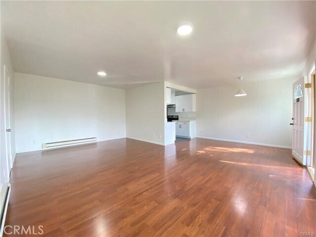 Building Photo - 322 Miraleste Dr