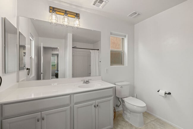 Building Photo - 11216 E Vail Vista Ct