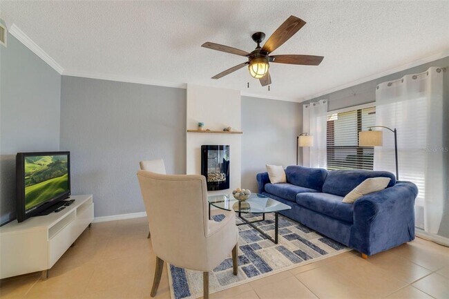 Building Photo - 108 Lacosta Ln