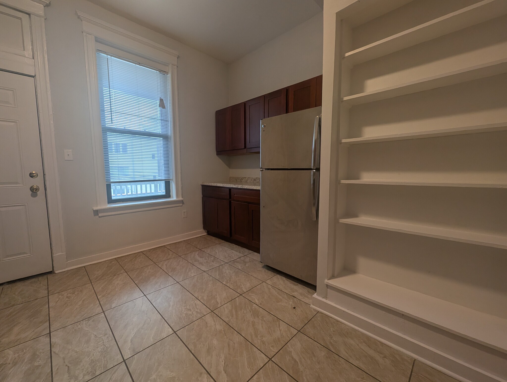 Building Photo - 3824 N Fremont