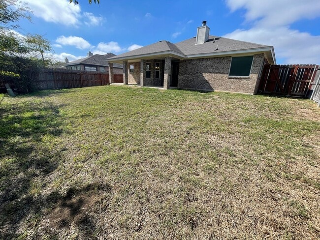 Building Photo - 3906 Fabianna Dr