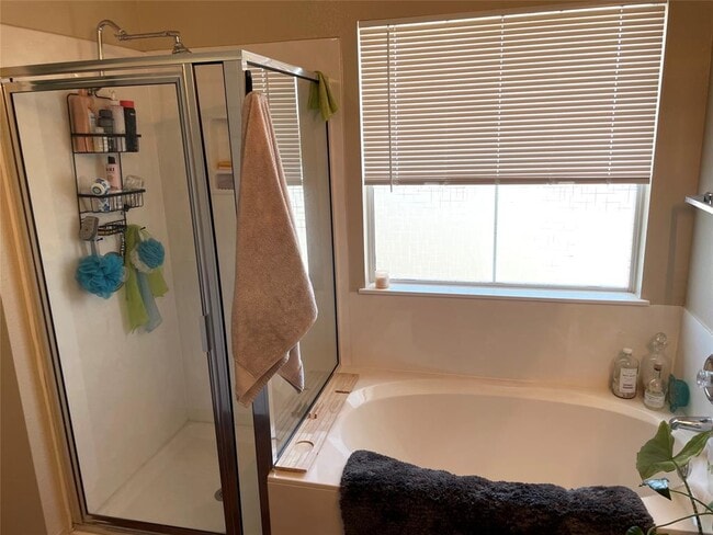 Building Photo - 813 Bull Creek Pkwy