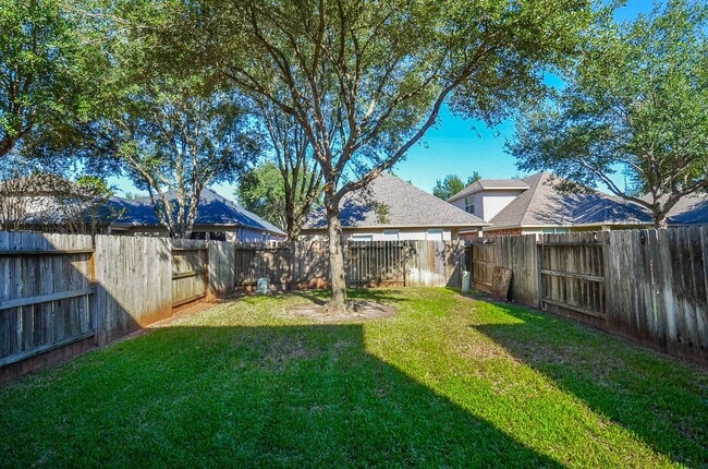 Building Photo - 24542 Folkstone Cir