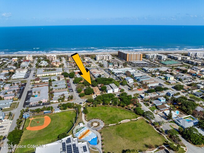 Building Photo - 7777 Magnolia Ave