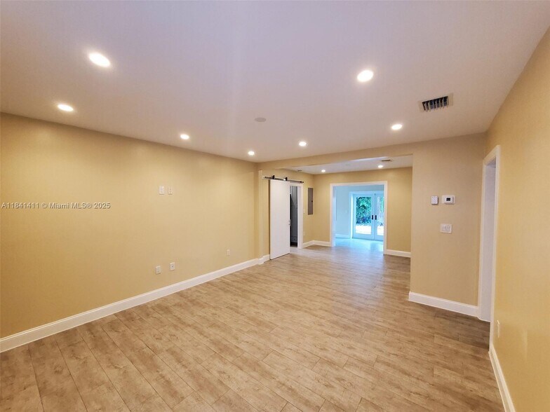 Building Photo - 2375 SW 21st Ter