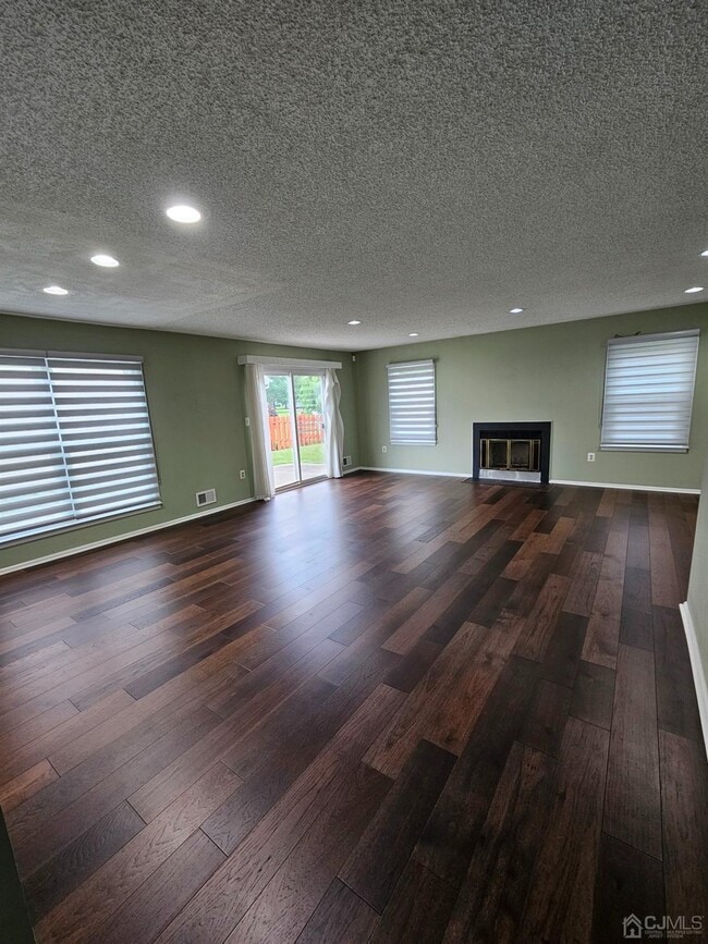 Building Photo - 62 Rice Run
