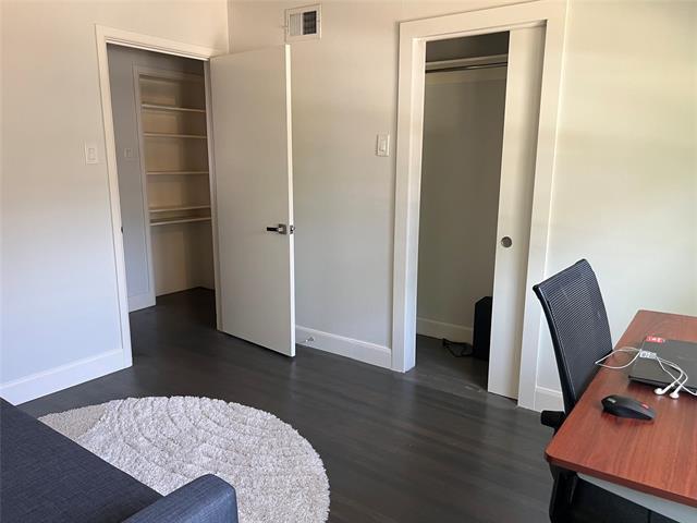 Building Photo - 624 Scottsdale Dr