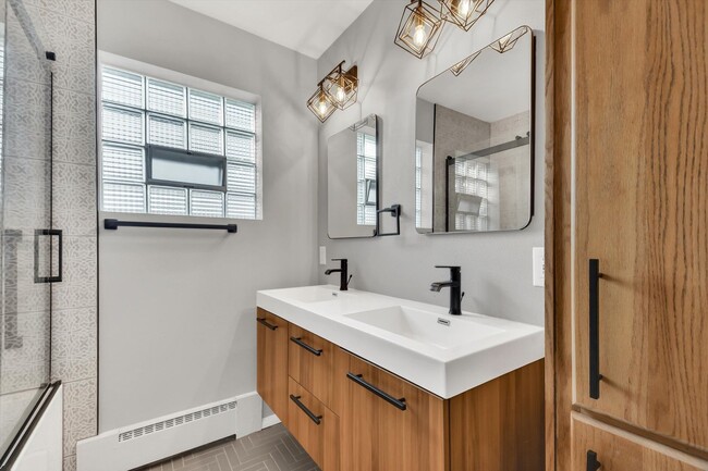 Building Photo - Amazing Backyard Oasis in Applewood - Available Soon - Schedule a tour TOAY!!