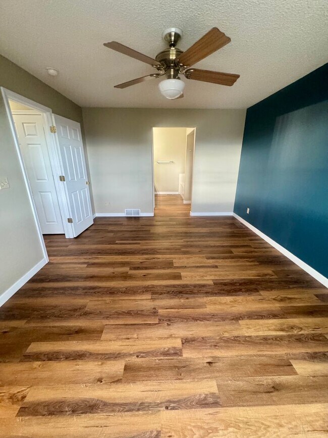 Building Photo - 3 bedroom home in Wagon Trails with commun...