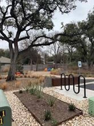 Building Photo - 6800 Menchaca Rd