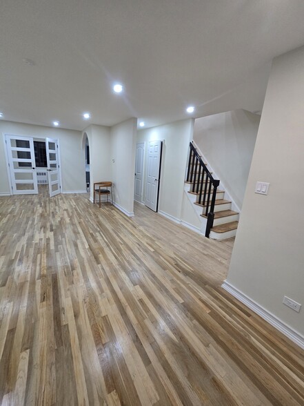 Building Photo - 5028 65th Pl