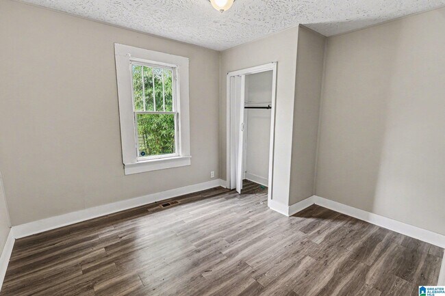 Building Photo - 1447 Wharton Ave