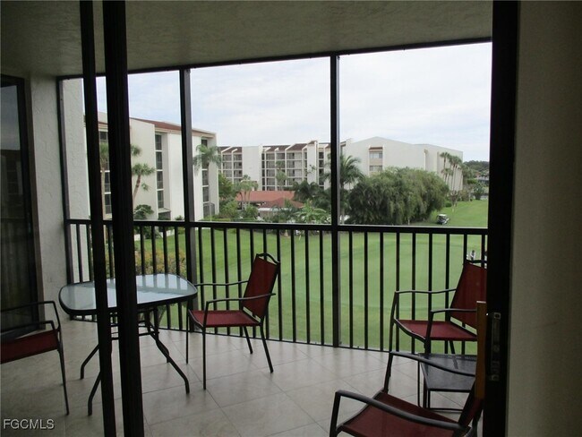 Building Photo - 4160 Steamboat Bend E