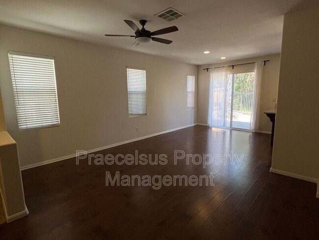 Building Photo - 2541 Garnet Peak Rd