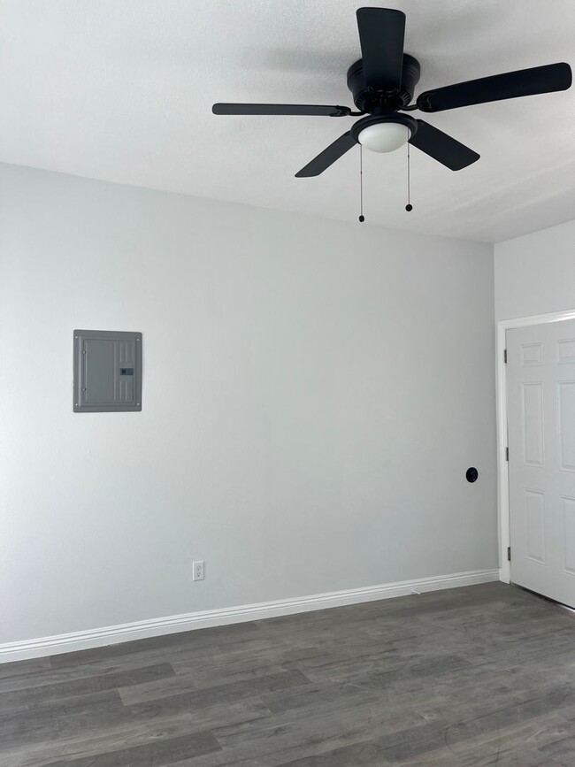 Interior Photo - 626 East 5th Street LLC