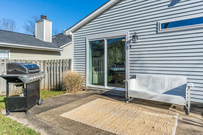 Building Photo - 4213 Kensington Garden Ct