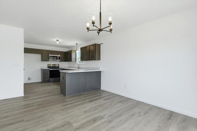 Building Photo - 179 Rivers Edge Dr