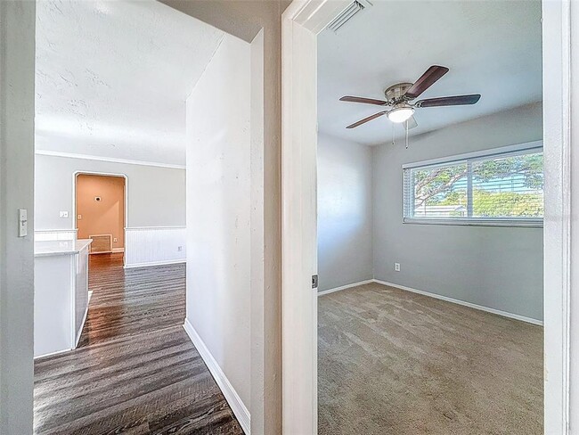 Building Photo - 7401 16th St N