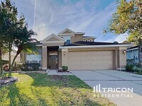 Building Photo - 1360 Holly Glen Run