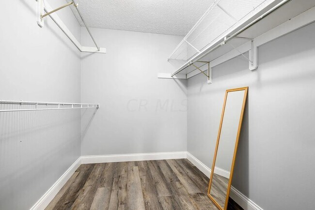 Building Photo - 2125 Scottingham Dr