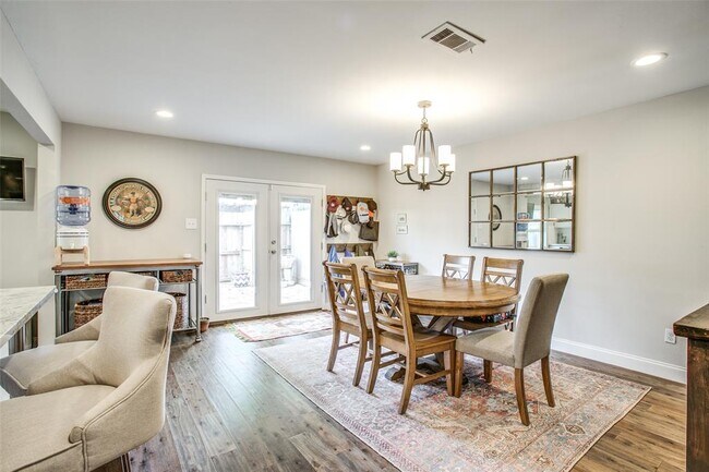 Building Photo - 14348 Misty Meadow Ln