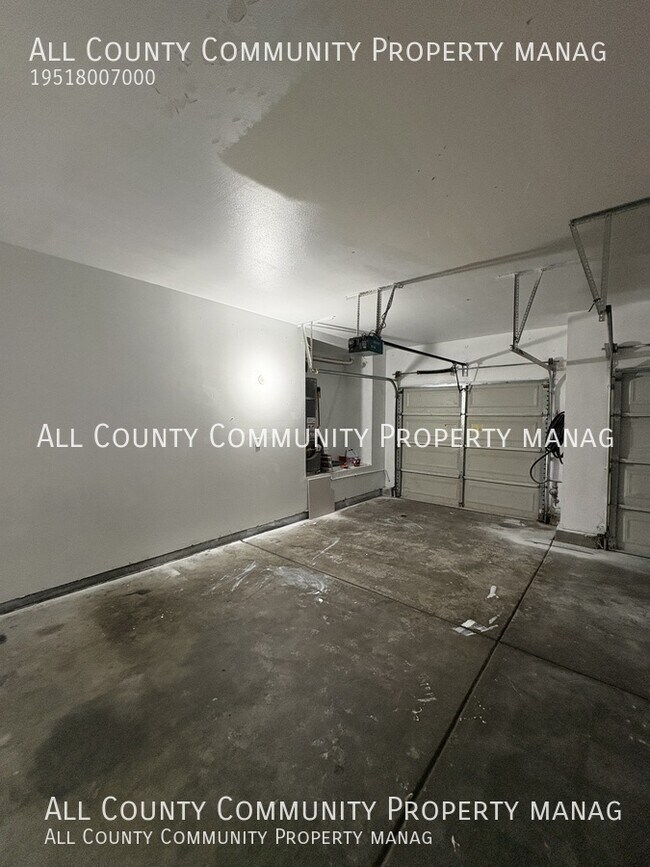 Building Photo - 3931 Palmetto Haven Ct