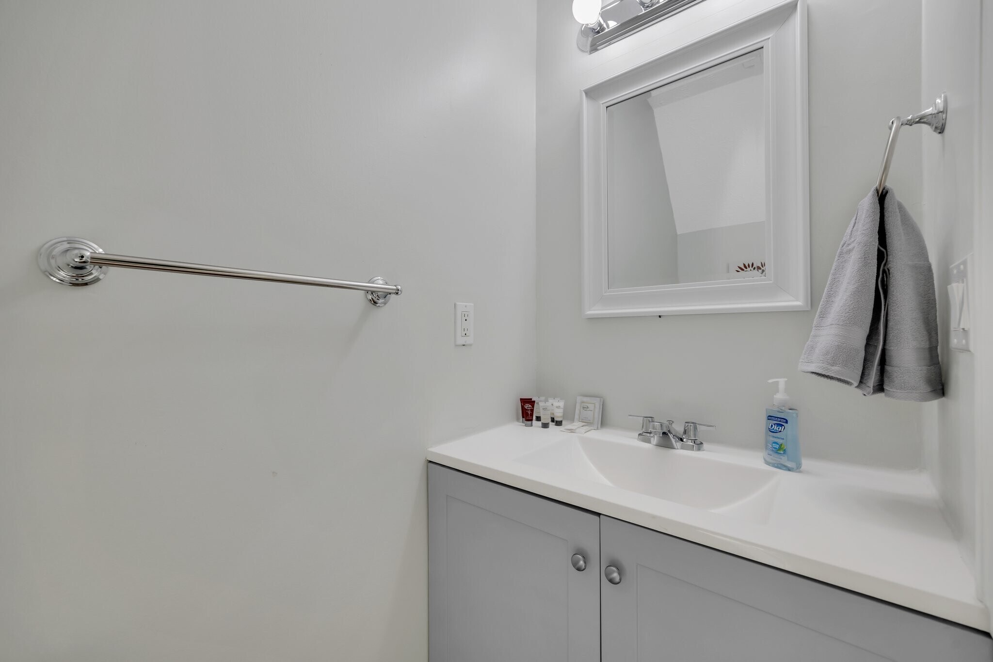 Building Photo - 8802 Long Beach Cir