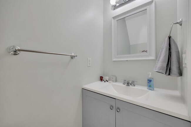 Building Photo - 8802 Long Beach Cir