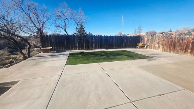 Building Photo - Corrales 4 Bedroom For Rent